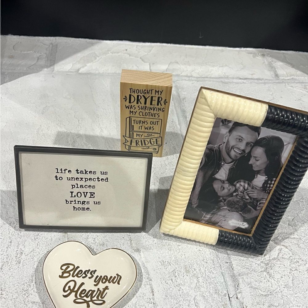 Picture frame heart ceramic trinket decor